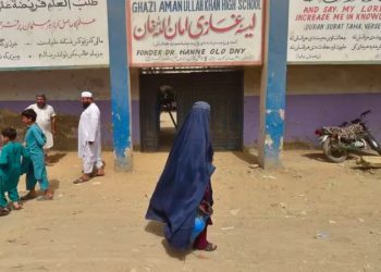Pakistan, 1,7 milyonu bulan Afgan sığınmacının ülkeyi terk etmesini istedi